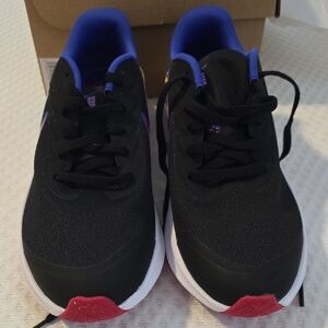 Nike Star Runner 3 SE (GS) Kids Black and Purple Sneakers